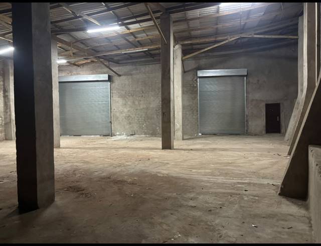 510M² WAREHOUSE FOR SALE IN UMBILO